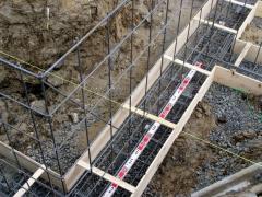 ベース鉄筋.jpg ベース鉄筋.jpg